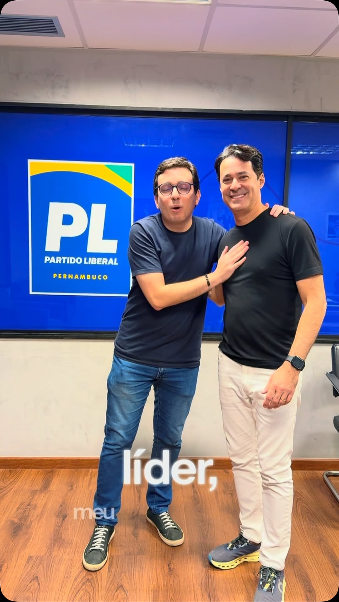 Vídeo de campanha DbE6nv_MyP6